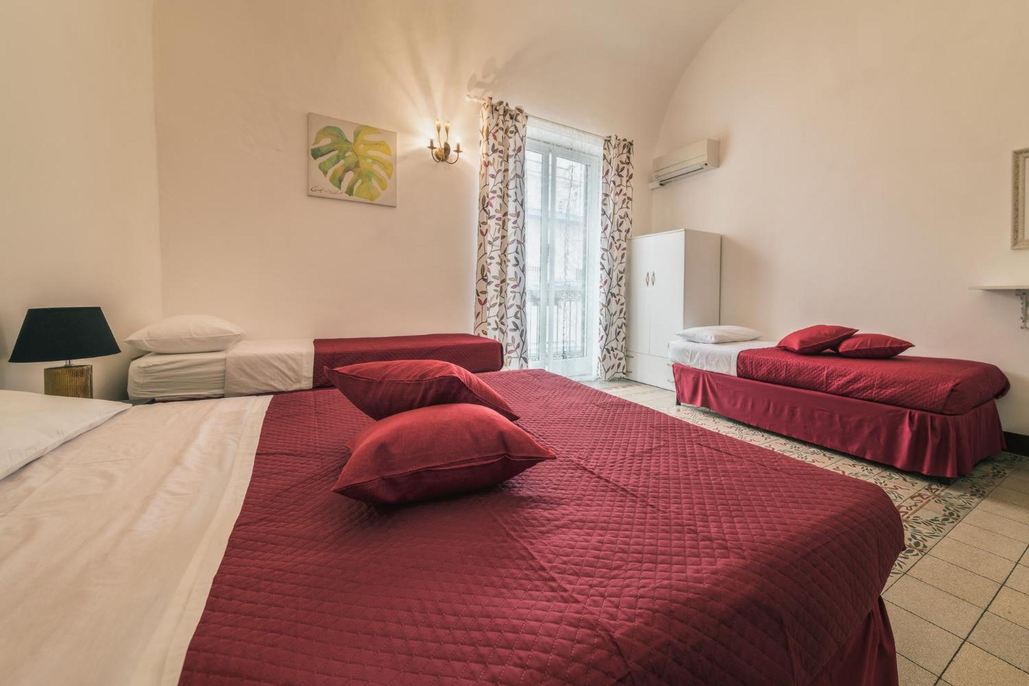 Voila Rooms Guest House Terrasini Zewnętrze zdjęcie